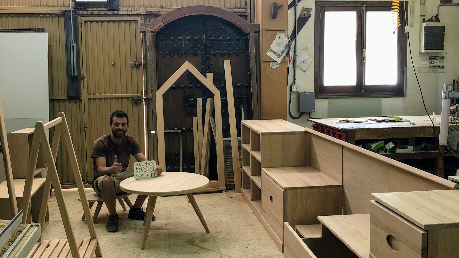 Antonio León- Carpintería Madera-Ebanistería — Fotos 12